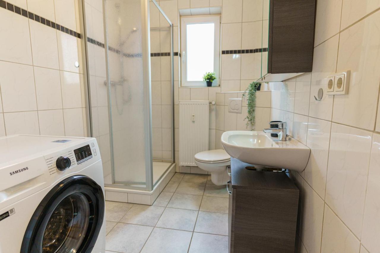 Grosszuegiges Apartment Mit Balkon Fuer Monteure Und Feriengaeste Dillingen an der Saar Exteriör bild