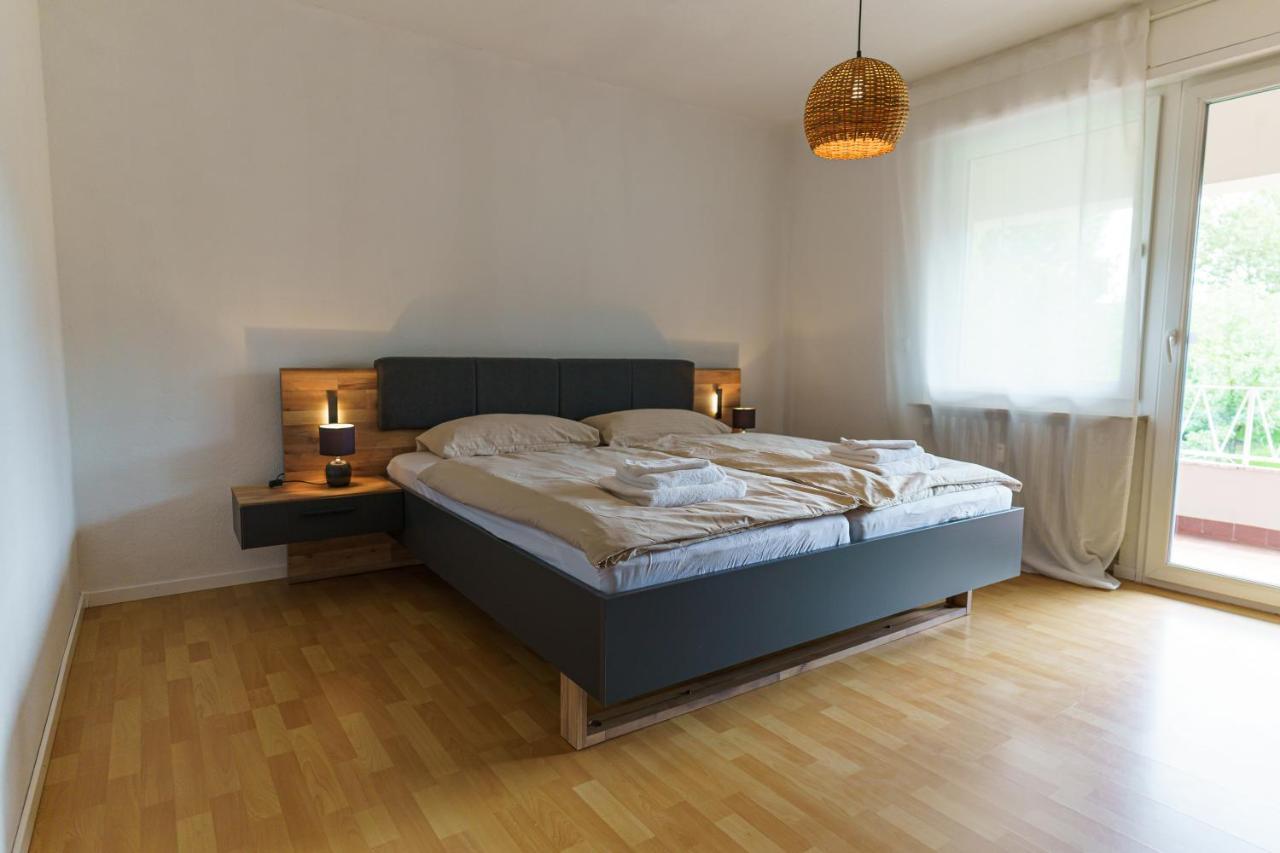 Grosszuegiges Apartment Mit Balkon Fuer Monteure Und Feriengaeste Dillingen an der Saar Exteriör bild