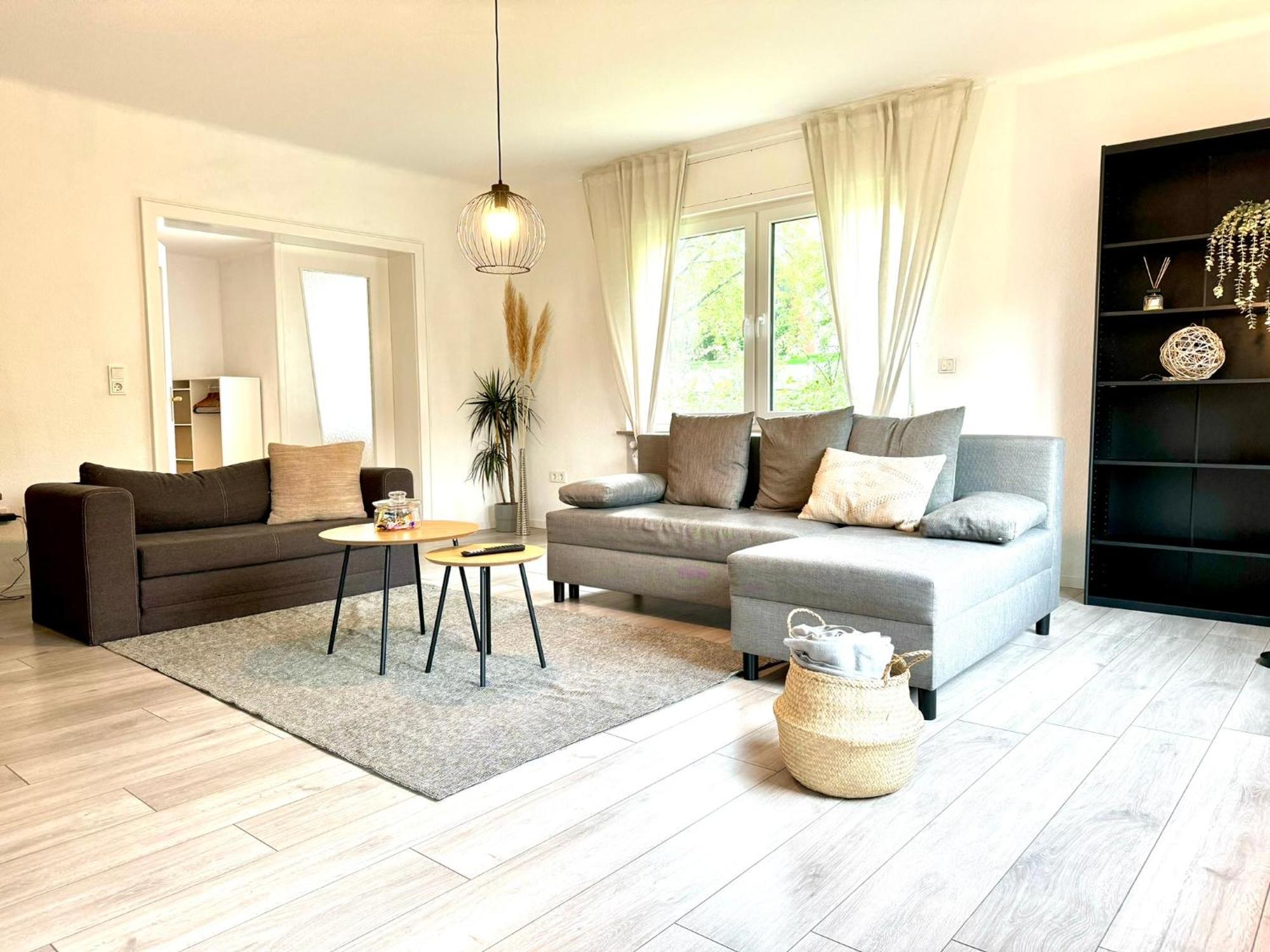 Grosszuegiges Apartment Mit Balkon Fuer Monteure Und Feriengaeste Dillingen an der Saar Exteriör bild